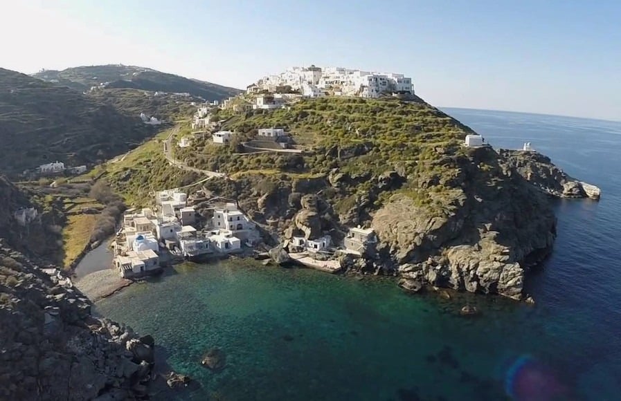 sifnos. Bateaux à Paros. Louez un bateau. Transfert de luxe. Croisières à la journée